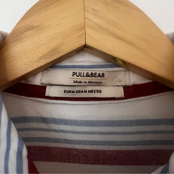 Bull and Bear Red White & Blue Tunic Button Down - Picture 9 of 10